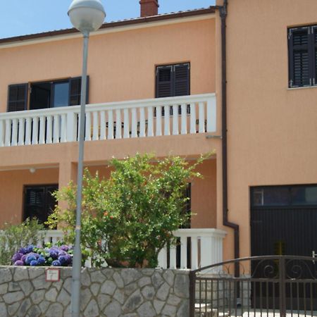 Apartment Ute Mali Losinj Exterior photo