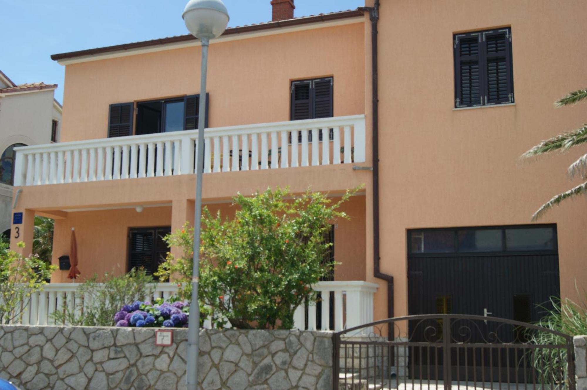 Apartment Ute Mali Losinj Exterior photo