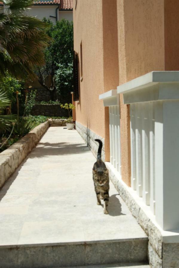 Apartment Ute Mali Losinj Exterior photo